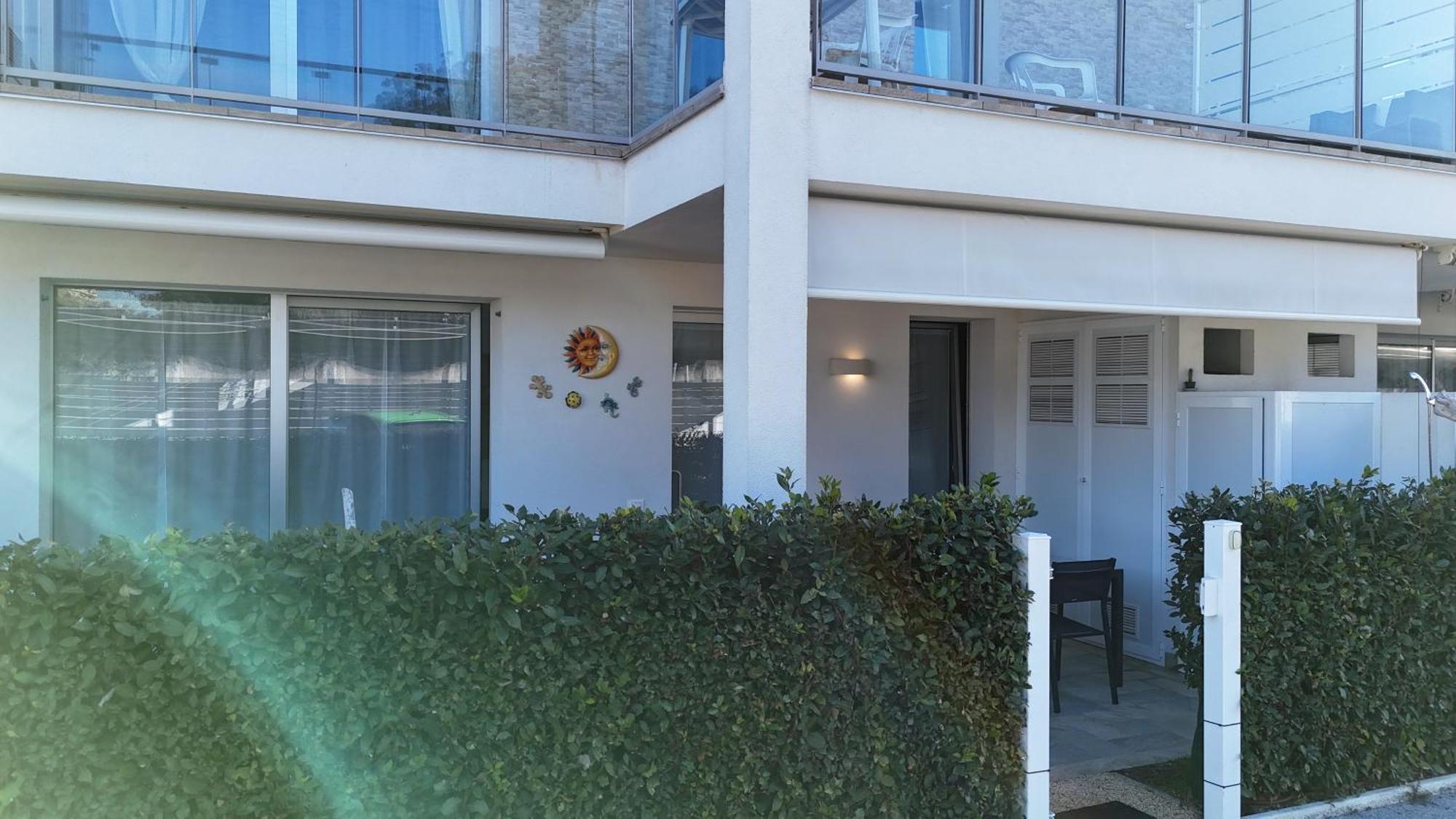 P020 - Porto Recanati, Nuovo Trilocale Con Giardino Luaran gambar