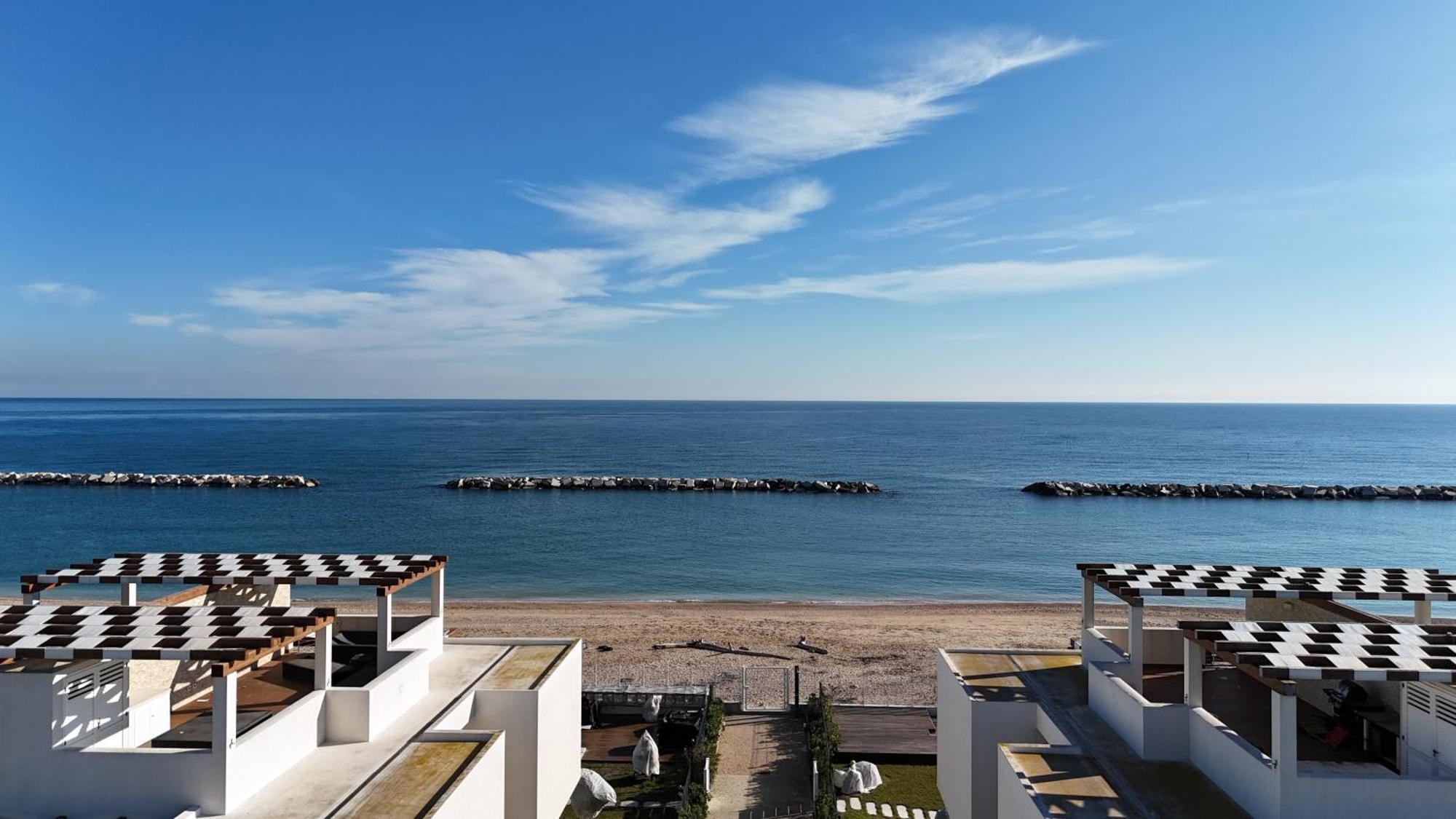 P020 - Porto Recanati, Nuovo Trilocale Con Giardino Luaran gambar